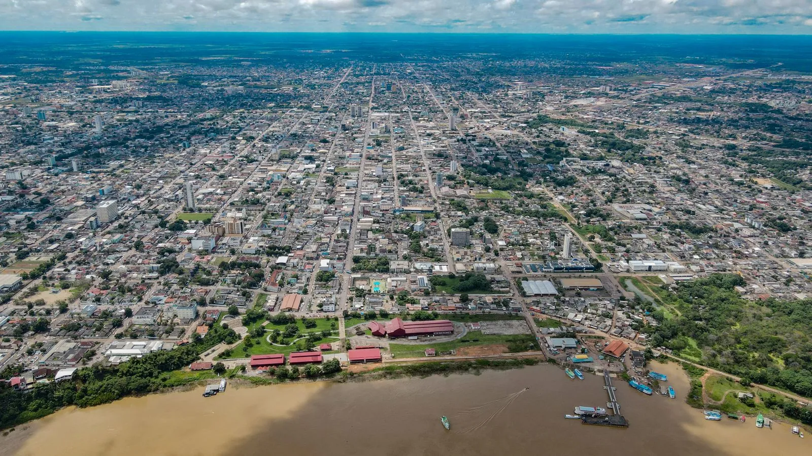 COMEMORAÇÃO - Porto Velho celebra 111 anos com a maior festa de aniversário da história da cidade


